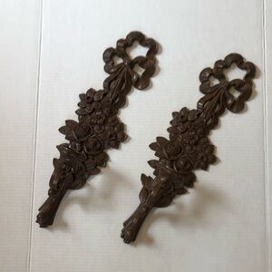 Vtg Syroco Floral Wall Sconces